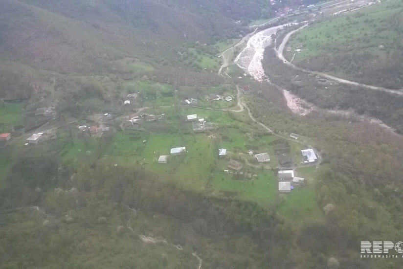 Vəlvələ çayı daşıb, Qubanın 50 məhəlləsinə gediş-gəliş çətinləşib - FOTO