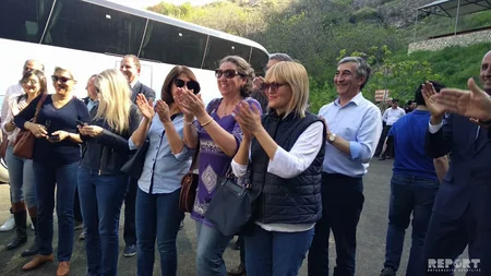 Azərbaycandakı diplomatik nümayəndəliklərin rəhbərləri Qazaxda olublar  - YENİLƏNİB