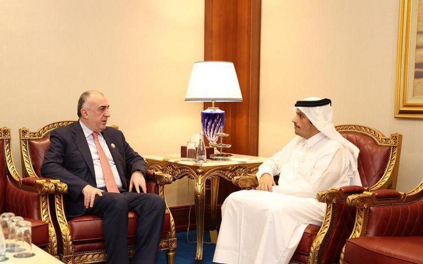 Elmar Məmmədyarov Qətərin XİN başçısı ilə görüşüb