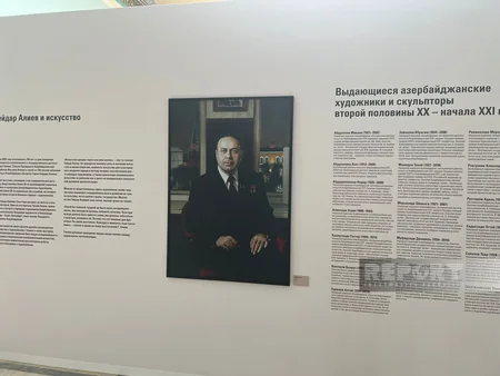 Moskvada “Heydər Əliyev - 100. Şəxsiyyət. Epoxa. İncəsənət adlı sərgi açılıb