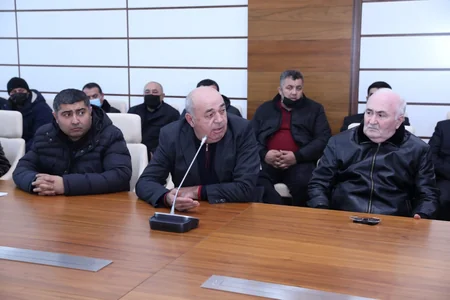 Şəmkirdə sahibkarlar qaz borcunun ödənişi üçün Azəriqazdan vaxt istəyiblər