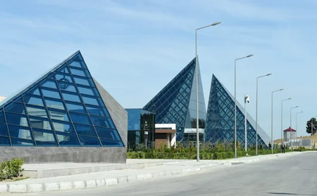 Azərbaycan Prezidenti metronun “Avtovağzal” və “Memar Əcəmi” stansiyalarının açılışında iştirak edib
