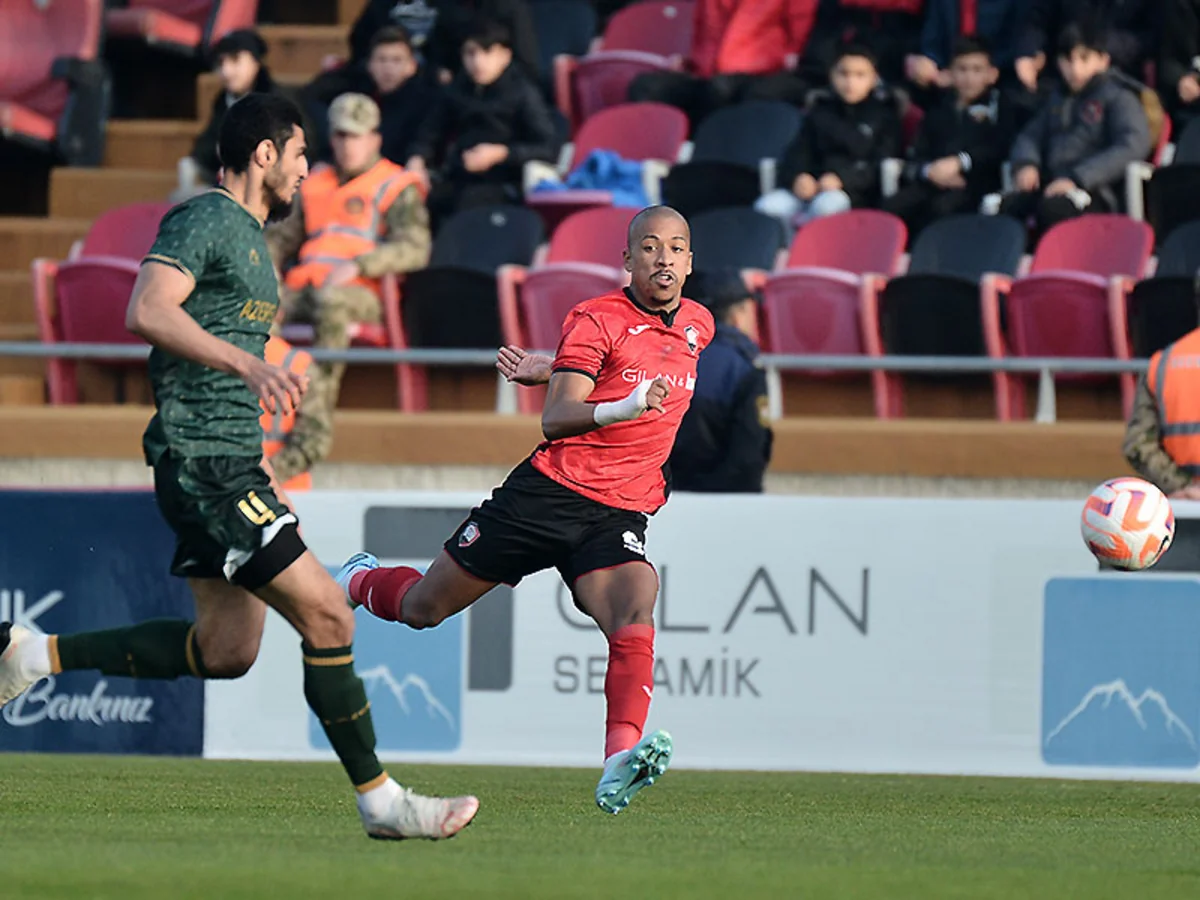 “Qəbələ”nin braziliyalı futbolçusu: “Qarabağ”la oyunlar həlledici oldu”