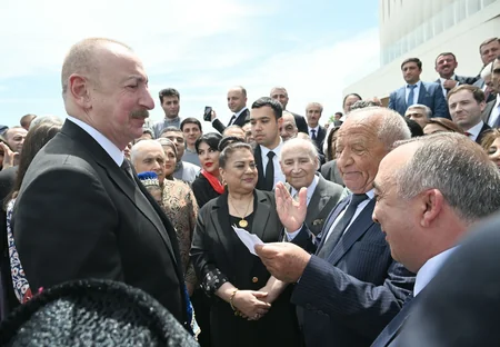 İlham Əliyev və Mehriban Əliyeva Ağdam Muğam Mərkəzinin açılışında iştirak ediblər - YENİLƏNİB-3