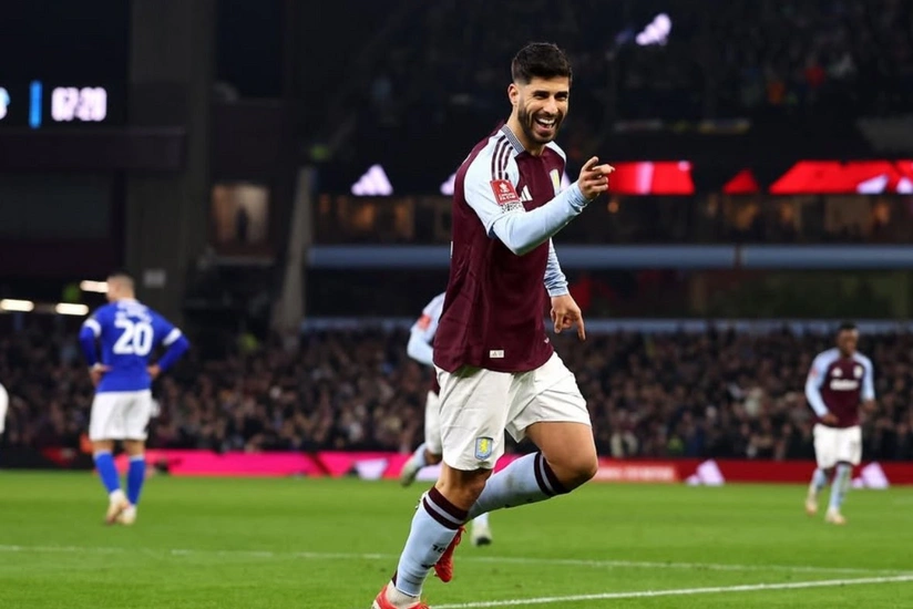 PSJ-nin vingeri İngiltərə klubuna birdəfəlik transfer oluna bilər