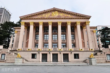 ​Gürcüstanın Qara dəniz incisi - Batumi - FOTOREPORTAJ