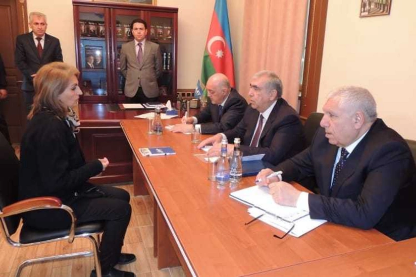 Saleh Məmmədov Cocuq Mərcanlıda vətəndaşları qəbul edib