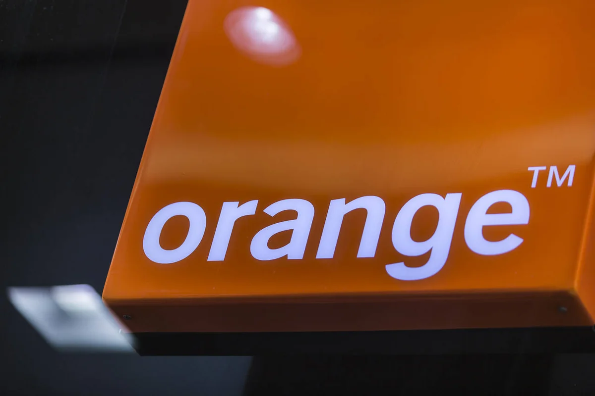 Французский оператор связи Orange уходит с Нью-Йоркской фондовой биржи