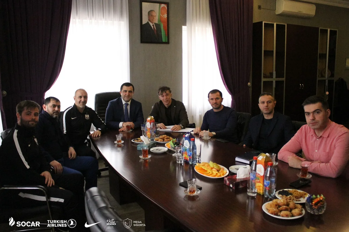 Nikola Yurçeviç Neftçi” klubunun qonağı olub