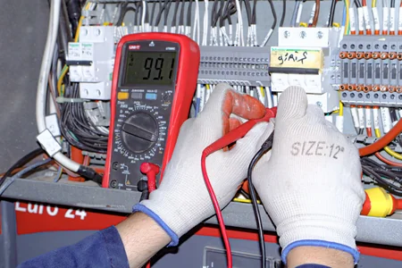 Naxçıvanda yeni elektrik sayğaclarının quraşdırılmasına başlanılıb