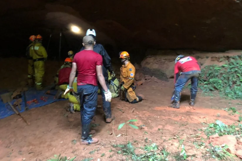 В Бразилии при обвале в пещере погибли девять человек