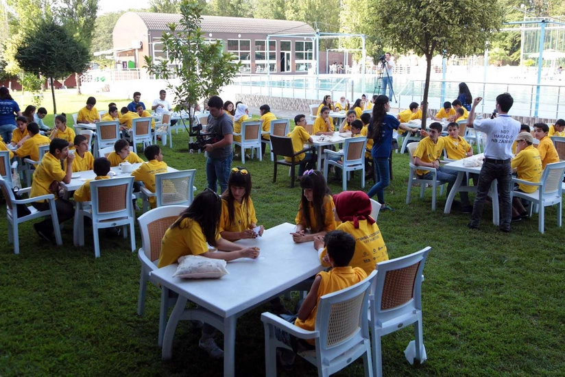 Təhsil Nazirliyi “Yay məktəbi” ilə bağlı sorğu keçirir