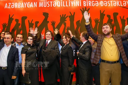 Qanlı Yanvar filminin təqdimatı keçirilib