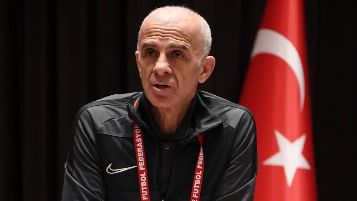 Xəzər Lənkəranın sabiq baş məşqçisi xəstəxanaya yerləşdirilib