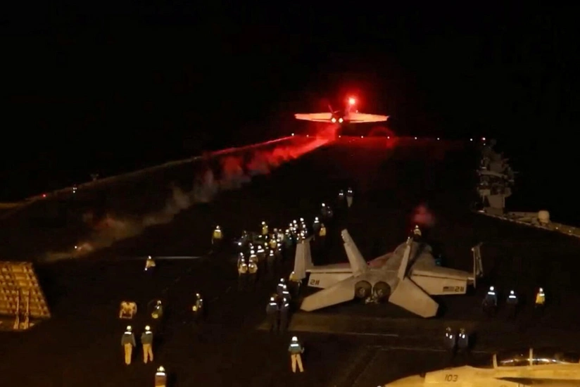 ABŞ və Britaniya Yəməndə husilərin hədəflərinə növbəti zərbə endirib