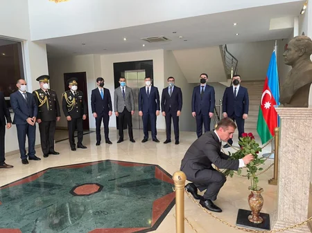 Heydər Əliyevin Pakistanda əkdiyi ağaclara qulluq göstərilib