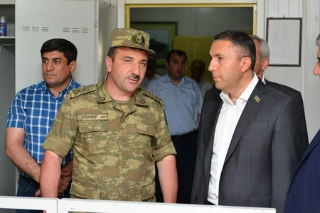 ​Silahlı Qüvvələr günü ərəfəsində kimyaçılar cəbhə bölgəsində əsgərlərlə görüşüblər