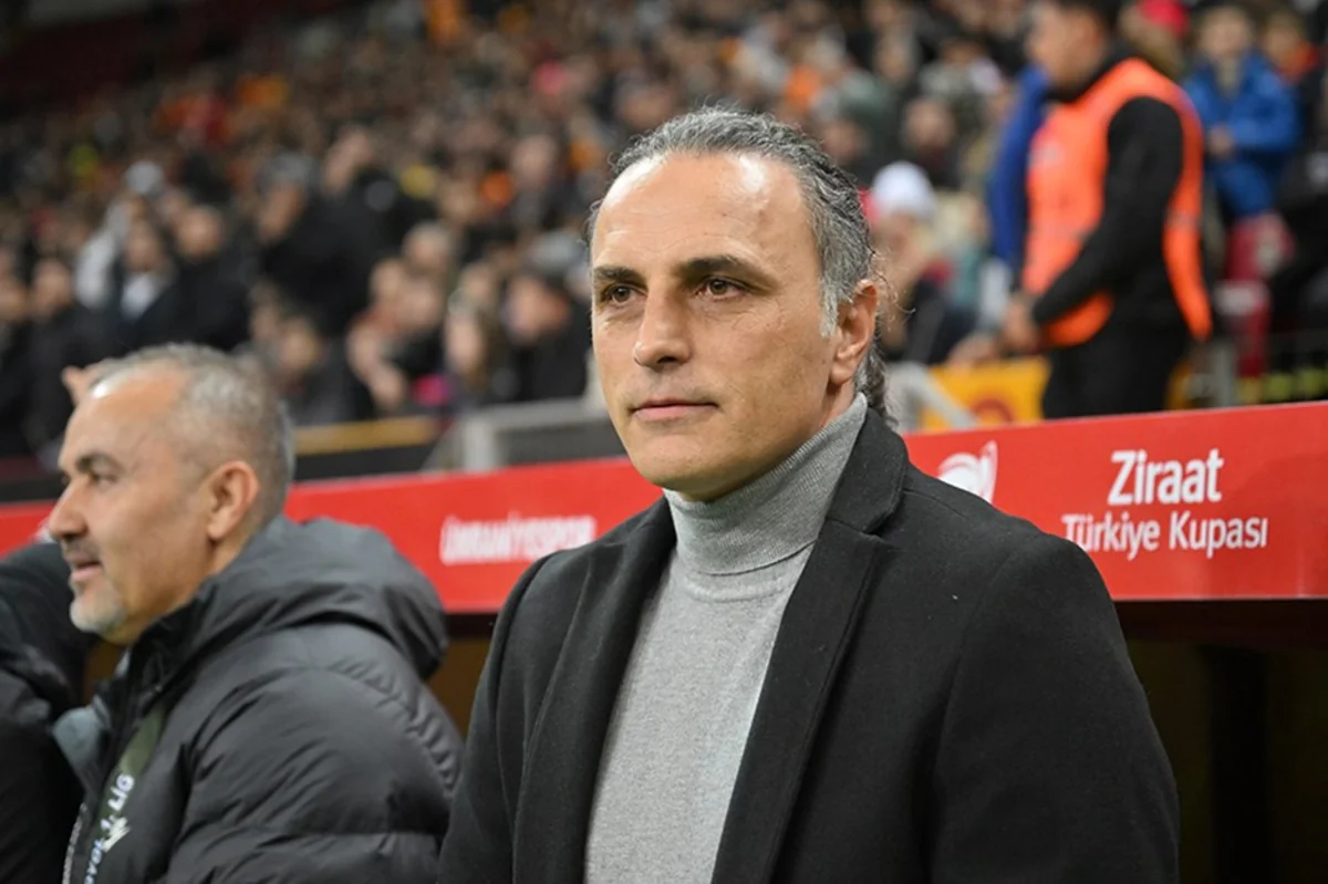 Ramil Şeydayevin çıxış etdiyi klub baş məşqçisi ilə vidalaşıb