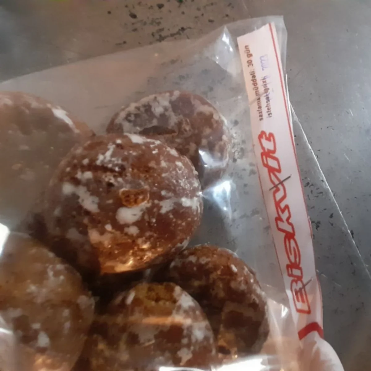 Lənkəranda qanunsuz işləyən şirniyyat istehsalı müəssisəsi aşkarlanıb