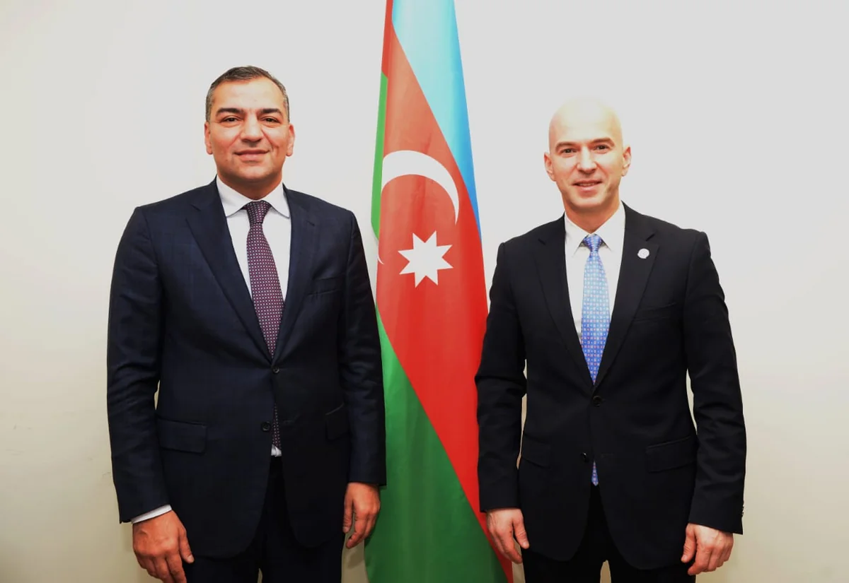 Azərbaycanla Tatarıstan turizm üzrə müştərək layihələri müzakirə edib