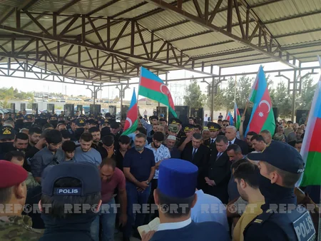 Vəfat etmiş Vətən müharibəsi qazisi torpağa tapşırılıb - YENİLƏNİB