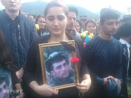 Azərbaycan ordusunun şəhid olan hərbçiləri dəfn olunublar - FOTO - VİDEO - YENİLƏNİB