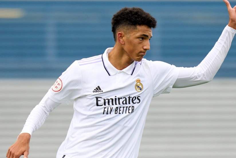 Xabi Alonso Realın yetirməsini komandada görmək istəmir