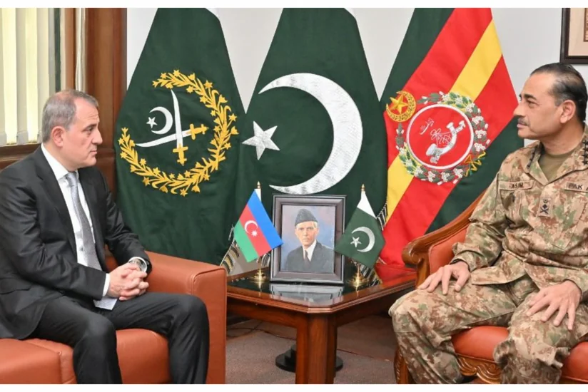 Министр иностранных дел Азербайджана встретился с начальником штаба сухопутных войск Пакистана