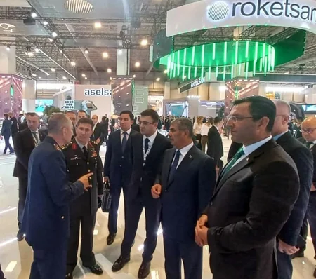 Azerbaijani Defense Minister participates in opening ceremony of IDEF'23