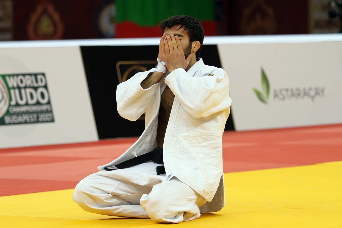 Azərbaycan Böyük Dəbilqə turnirində ilk qızıl medalını qazanıb