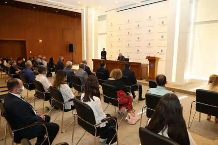 YAP-a birləşən siyasi partiyaların nümayəndələrinə üzvlük vəsiqələri təqdim olunub