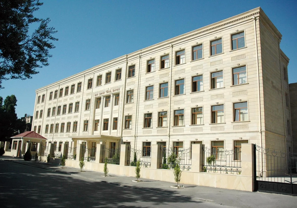 Bakı məktəblərində eksternat imtahanlarına qeydiyyat başlayıb
