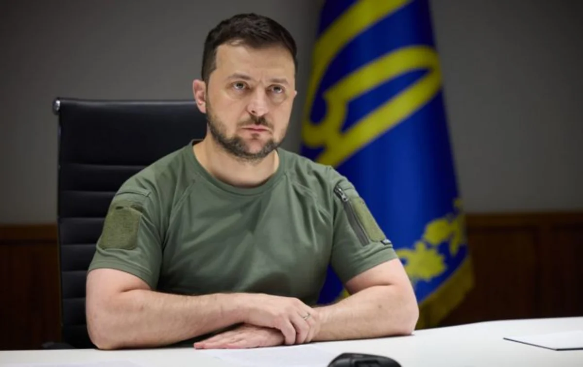 Зеленский предупредил украинцев о вбросах из России