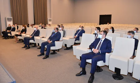 Yeni Təhsil naziri kollektivə təqdim olunub