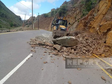 Ordubadda qaya uçqunu baş verib