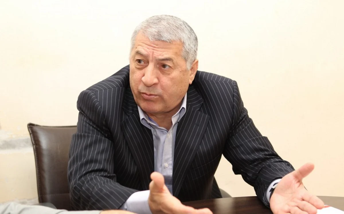 Neftçinin veteran futbolçusunun səhhətində problem yaranıb