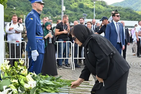 Azerbaijani Speaker Gafarova joins Srebrenica victims’ commemoration ceremony