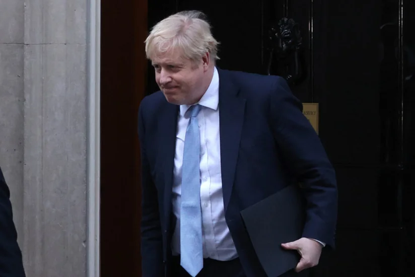 Пятый по счету чиновник из ближайшего окружения Бориса Джонсона ушел в отставку