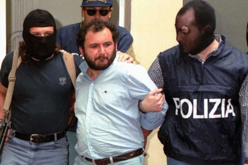 İtaliyada 100 nəfəri öldürmüş mafioz həbsxanadan vaxtından əvvəl buraxıldı