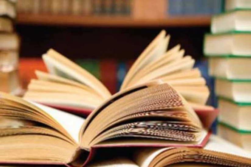 Bakıda mağazadan 10 min manat dəyərində kitab oğurlanıb