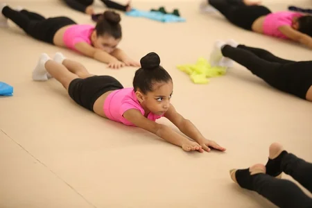 Milli Gimnastika Arenasında keçirilən bədii gimnastika üzrə ustad dərsi başa çatıb