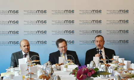 Prezident İlham Əliyev Münhen Təhlükəsizlik Konfransı çərçivəsində enerji siyasətinə dair dəyirmi masada iştirak edib