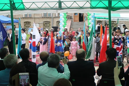 ​Daşkənddə keçirilən beynəlxalq xeyriyyə festivalında Azərbaycan mətbəxi təqdim edilib