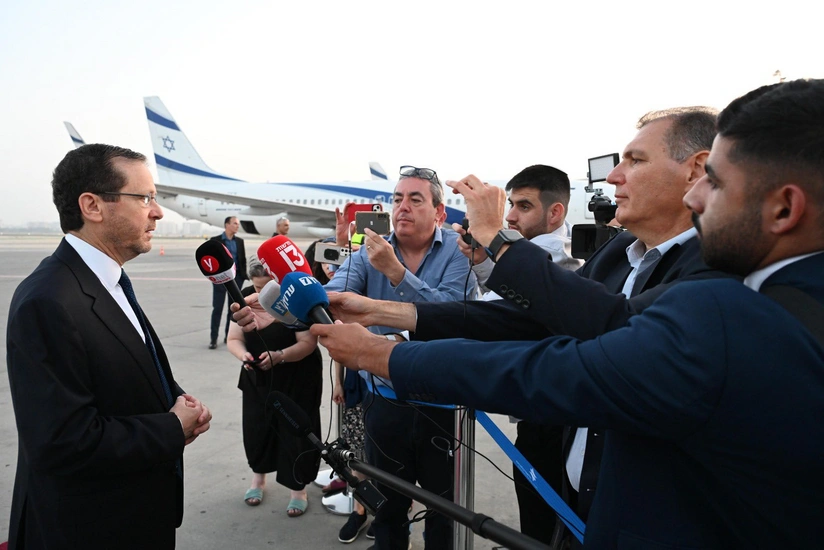 İsrail Prezidenti Azərbaycana səfərə yola düşüb