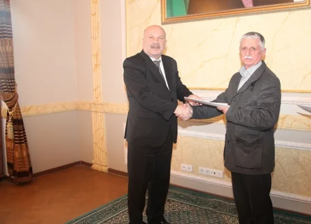 Azərbaycanda 8 dini icmaya maliyyə yardımı göstərilib