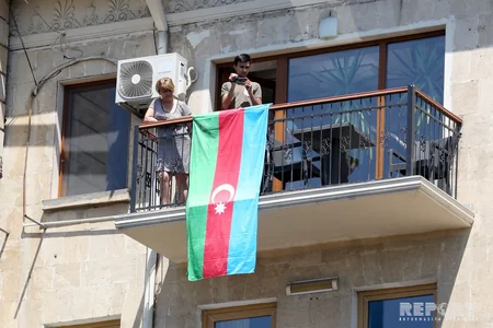 Bakı səmasında hərbi təyyarələr - FOTOREPORTAJ