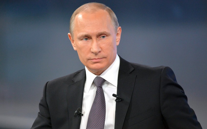 Vladimir Putin Fransa səfərindən imtina edib