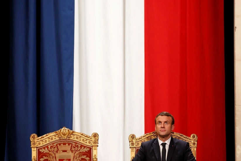 “Le Monde”: Makron son dərəcə paranoik olub