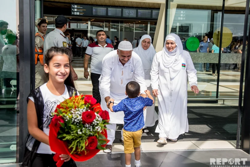 Hacılar Bakıda belə qarşılandı - VİDEO
