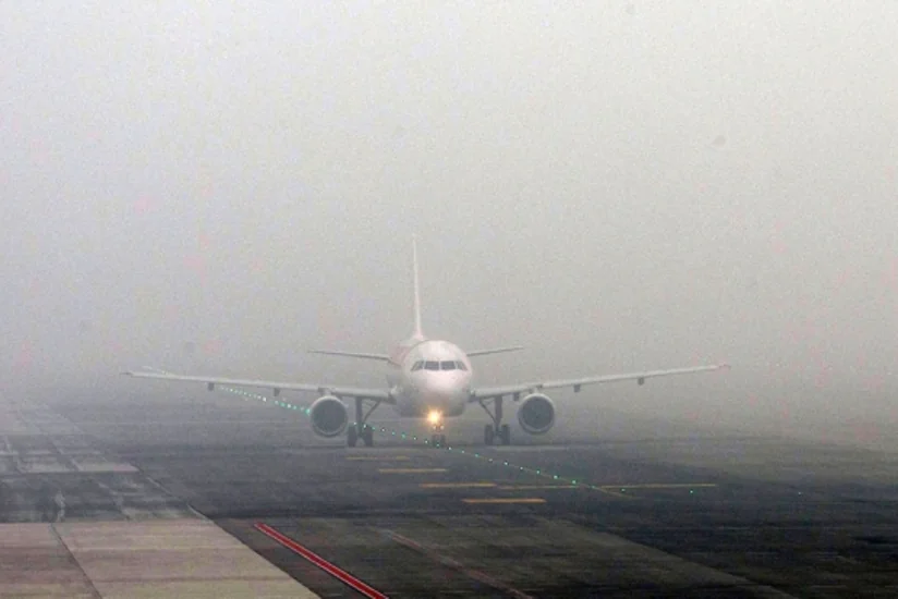 ​Dumanlı hava Bakı aeroportunun işinə təsir etməyib